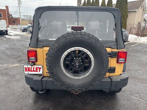 Used 2014 Jeep Wrangler Sport image 4