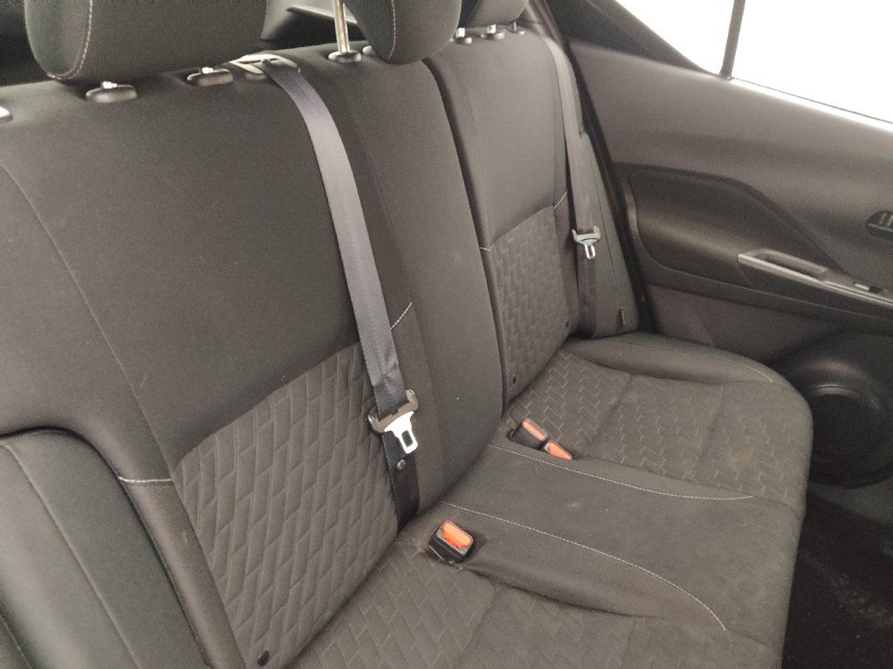 Used 2021 Nissan Kicks S FWD image 19