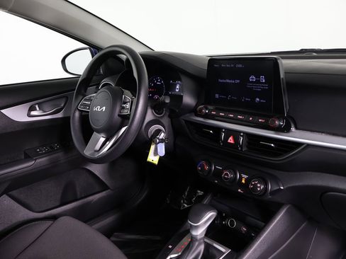 Used 2023 Kia Forte LXS image 22