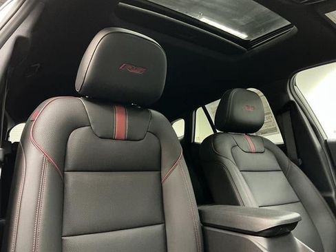 New 2026 Chevrolet Trax RS w/ Sunroof Package FWD image 32