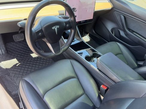 Used 2019 Tesla Model 3 Long Range AWD/4WD image 16