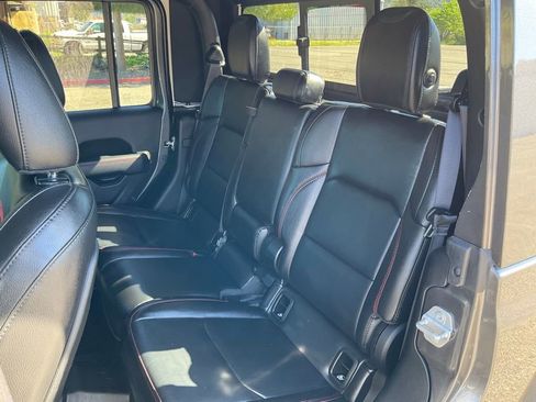 Used 2021 Jeep Gladiator Rubicon image 25
