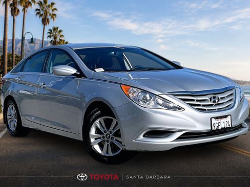 Used 2012 Hyundai Sonata GLS w/ Popular Equipment Pkg FWD image 1