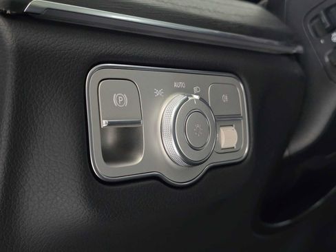 Used 2026 Mercedes-Benz GLS 450 4MATIC image 25