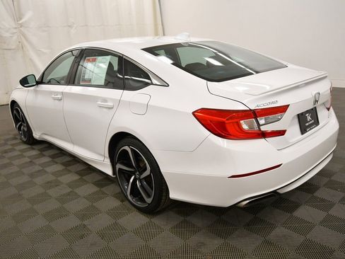 Used 2019 Honda Accord Sport image 5
