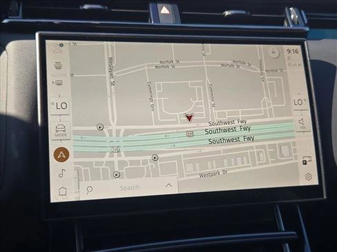 Used 2026 Land Rover Range Rover Velar Dynamic SE AWD/4WD image 11