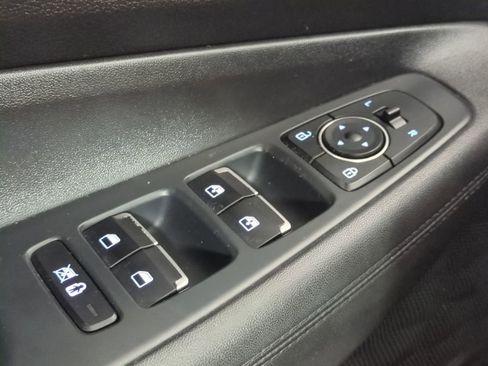 Used 2020 Hyundai Santa Fe SEL image 29