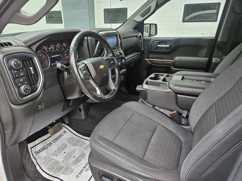 Used 2019 Chevrolet Silverado 1500 LT w/ All-Star Edition AWD/4WD image 8