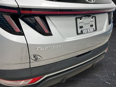 Used 2022 Hyundai Tucson SEL w/ Cargo Package AWD/4WD image 38