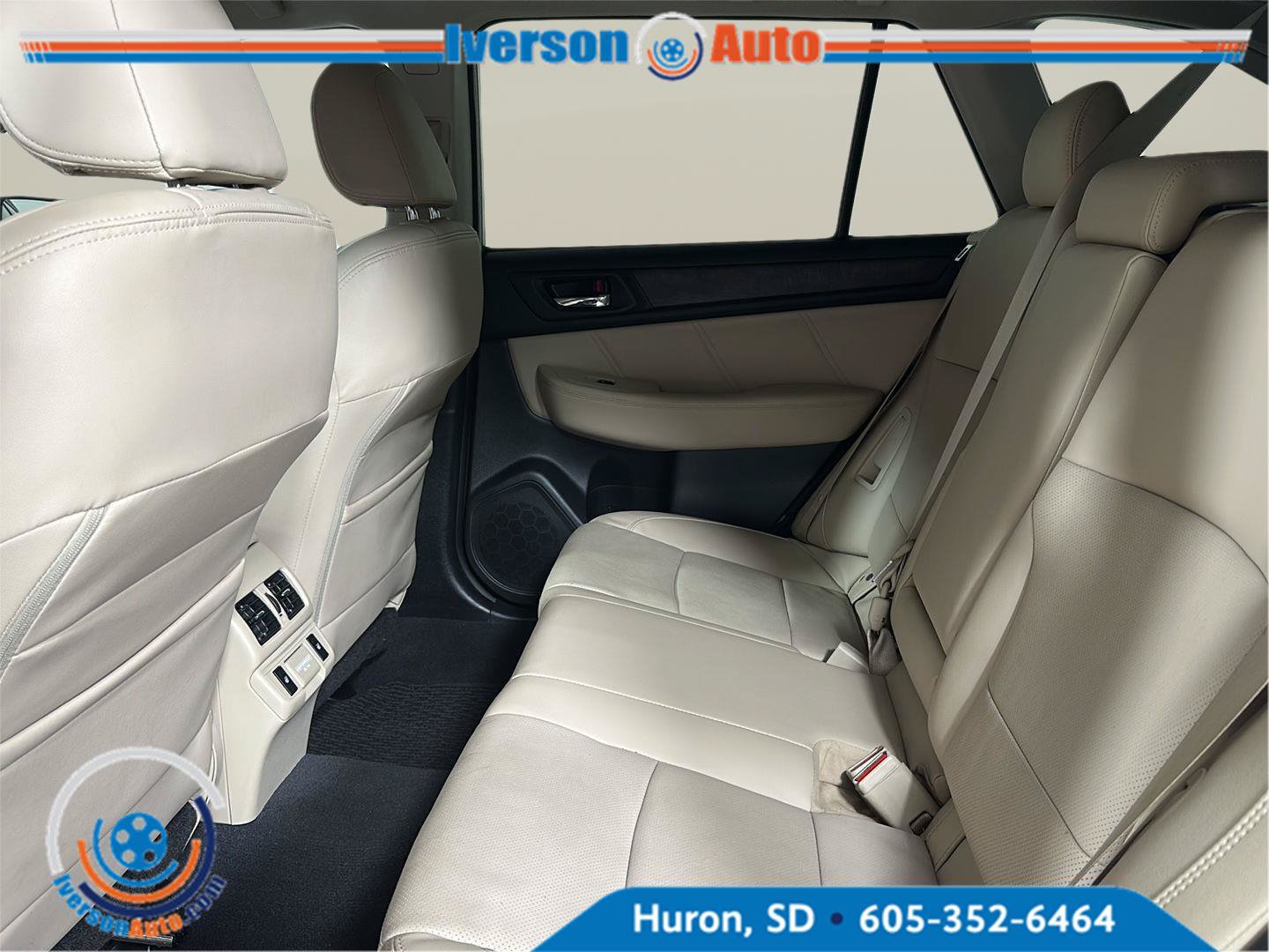 Used 2018 Subaru Outback 2.5i Limited AWD/4WD image 23