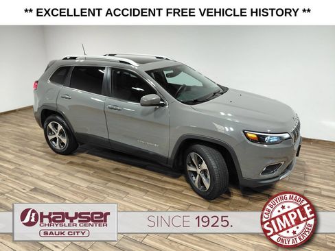 Certified 2019 Jeep Cherokee Limited AWD/4WD image 17