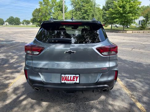 Used 2021 Chevrolet TrailBlazer RS w/ Convenience Package FWD image 14