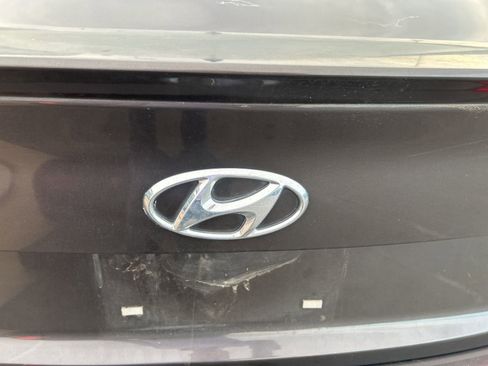 Used 2015 Hyundai Sonata SE image 9