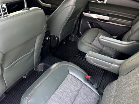 Certified 2022 Ford Explorer Timberline AWD/4WD image 4