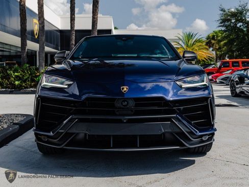 Used 2024 Lamborghini Urus Performante AWD/4WD image 10