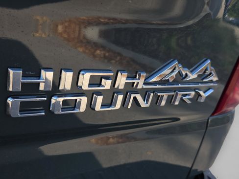 New 2026 Chevrolet Silverado 1500 High Country AWD/4WD image 17