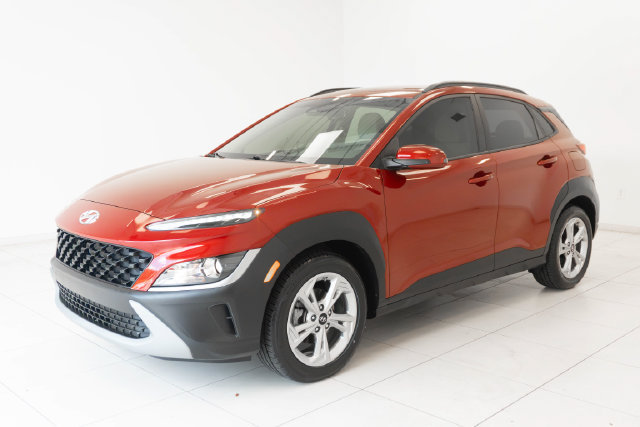 Used 2023 Hyundai Kona SEL w/ Cargo Package FWD image 19