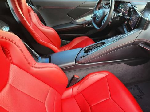 Used 2020 Chevrolet Corvette Stingray Coupe w/ Z51 Performance Package RWD image 20