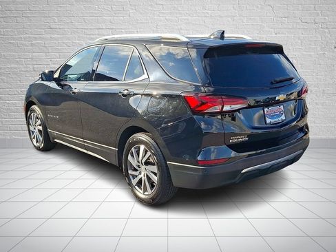 Used 2023 Chevrolet Equinox Premier FWD image 6