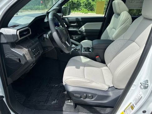 New 2026 Toyota Tacoma Limited AWD/4WD image 26