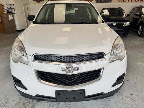 Used 2014 Chevrolet Equinox LS image 2