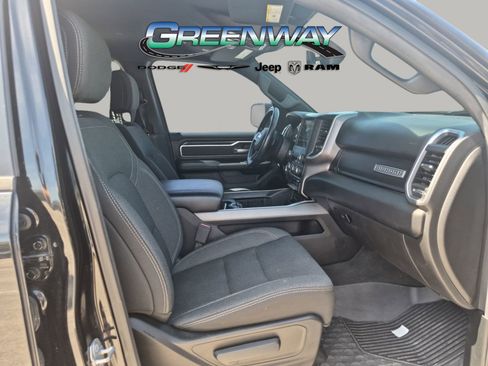 Used 2019 RAM 1500 Big Horn AWD/4WD image 7