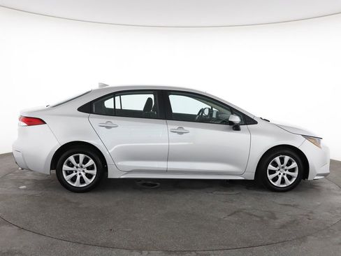 Used 2025 Toyota Corolla LE FWD image 14