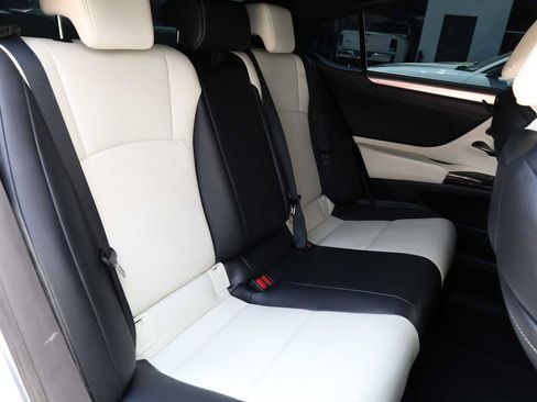 Used 2022 Lexus ES 350 F Sport FWD image 38
