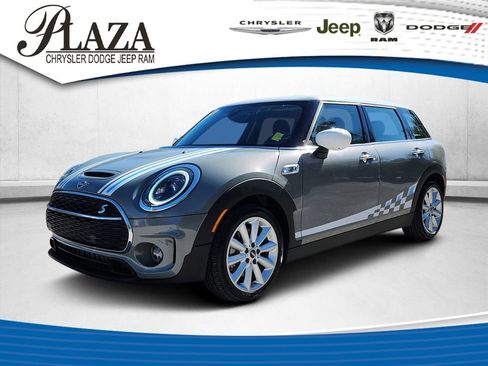 Used 2023 MINI Cooper Clubman S image 1