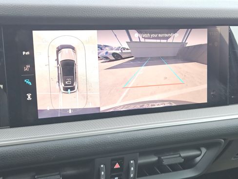 Certified 2026 Porsche Cayenne Coupe AWD/4WD image 18