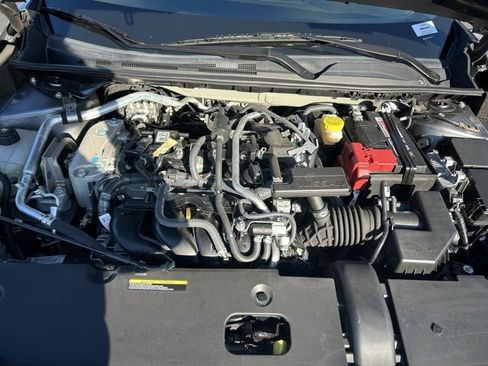 Used 2024 Nissan Sentra S image 11