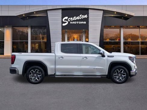 Used 2024 GMC Sierra 1500 SLT w/ SLT Premium Plus Package AWD/4WD image 6