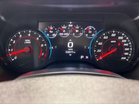 Used 2017 Chevrolet Camaro SS w/ LPO, Ground Effects Package image 22