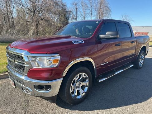 Used 2023 RAM 1500 Big Horn image 11