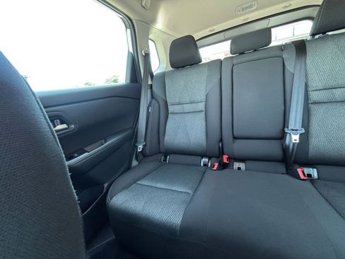 Used 2025 Nissan Rogue SV AWD/4WD image 46