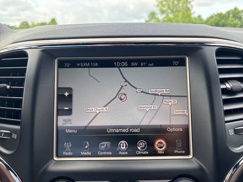 Used 2015 Jeep Grand Cherokee Limited w/ Trailer Tow Group IV AWD/4WD image 14