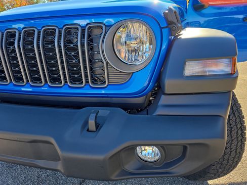 New 2026 Jeep Wrangler Sport S image 32