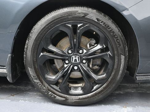 Used 2025 Honda Accord SE image 15