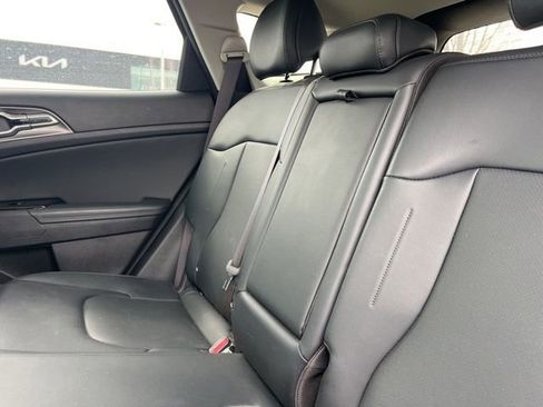 Certified 2023 Kia Sportage EX w/ EX Premium Package image 36