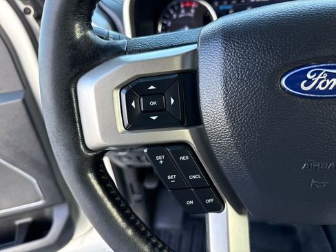 Used 2022 Ford F250 Lariat w/ Lariat Ultimate Package image 16