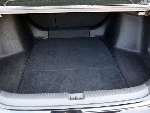 Used 2024 Honda Accord Touring image 11