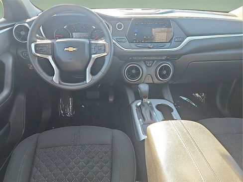 Used 2022 Chevrolet Blazer LT image 15
