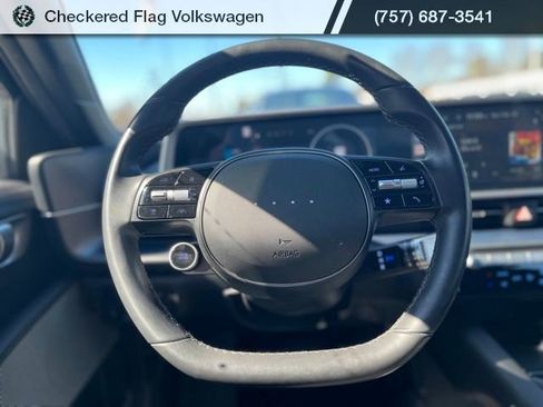 Used 2024 Hyundai Ioniq 6 SE image 32