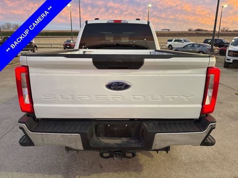 Used 2025 Ford F250 XLT w/ FX4 Off-Road Package image 9