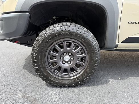 Used 2022 Chevrolet Colorado ZR2 w/ Colorado ZR2 Bison Edition AWD/4WD image 9