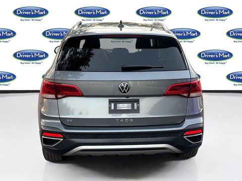 Used 2024 Volkswagen Taos SE image 7