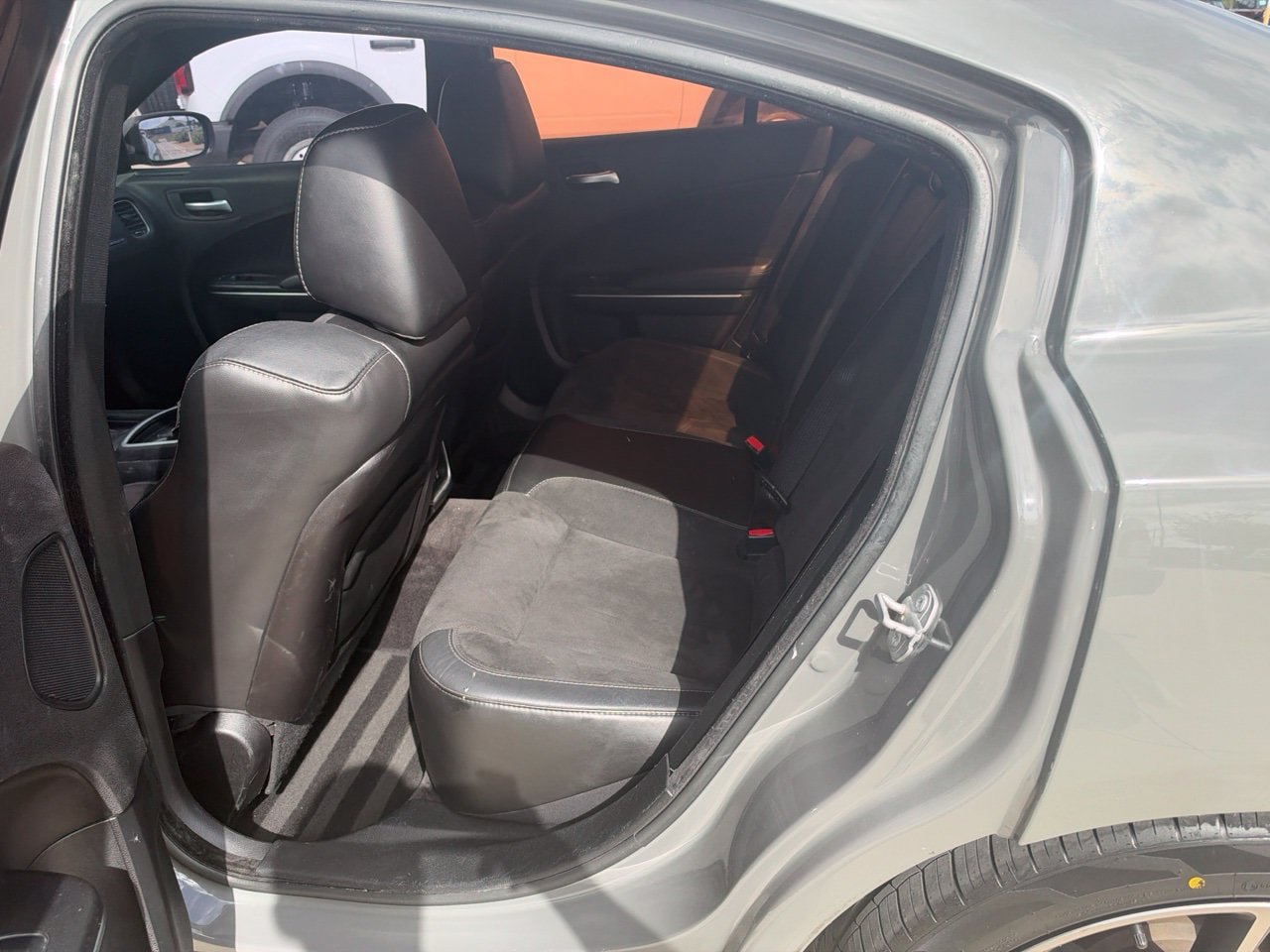 Used 2018 Dodge Charger R/T Scat Pack RWD image 12