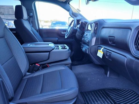 New 2026 Chevrolet Silverado 2500 Custom w/ Custom Value Package AWD/4WD image 9