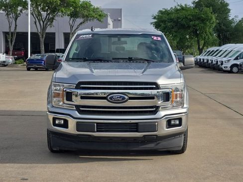 Used 2020 Ford F150 XLT image 2