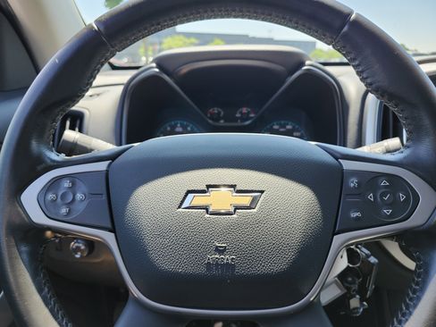 Used 2021 Chevrolet Colorado LT RWD image 27